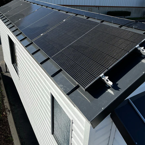 Rooftop solar panel installation on a manufactured home, showcasing energy-efficient design and clean energy solution in Southern California.